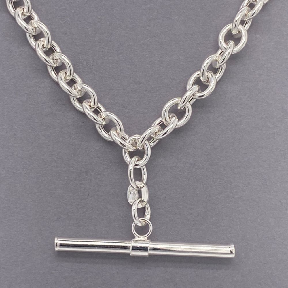 Sterling Silver 7.5mm TwistedLink Figaro Belcher T Bar Necklace 20 Inch -  7317596 - TJC