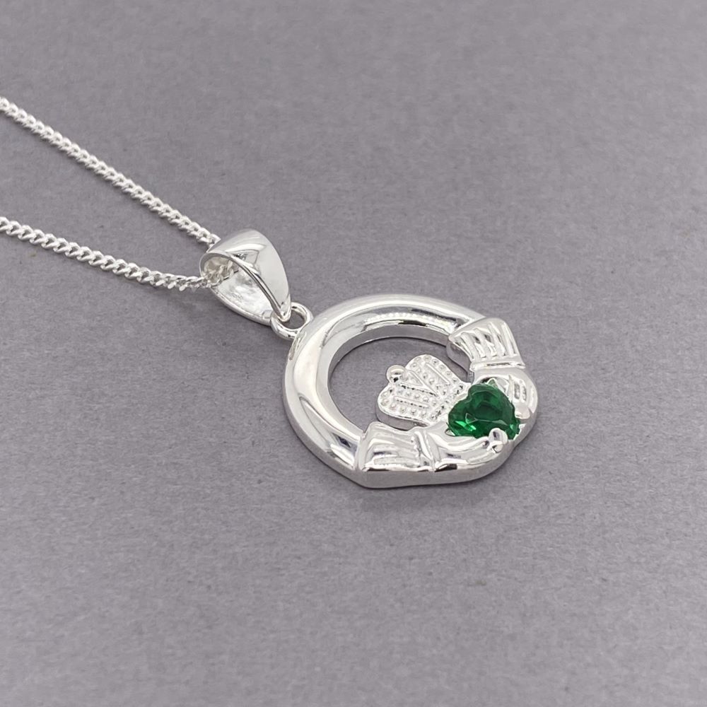 Claddagh Pendant - Celtic Expressions